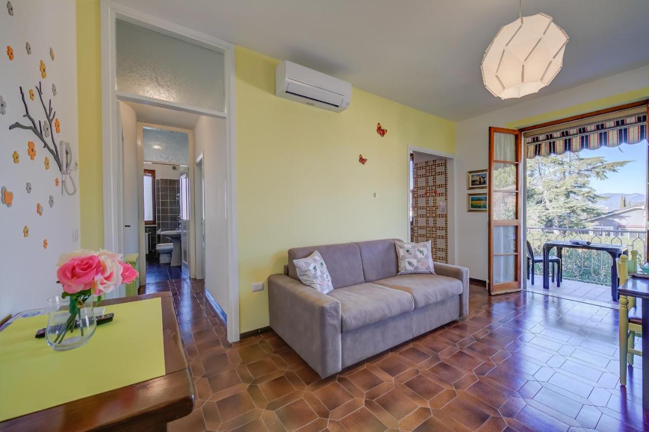 Villa Fiorita Apartments - Happy Rentals ซีร์มิโอเน ภายนอก รูปภาพ