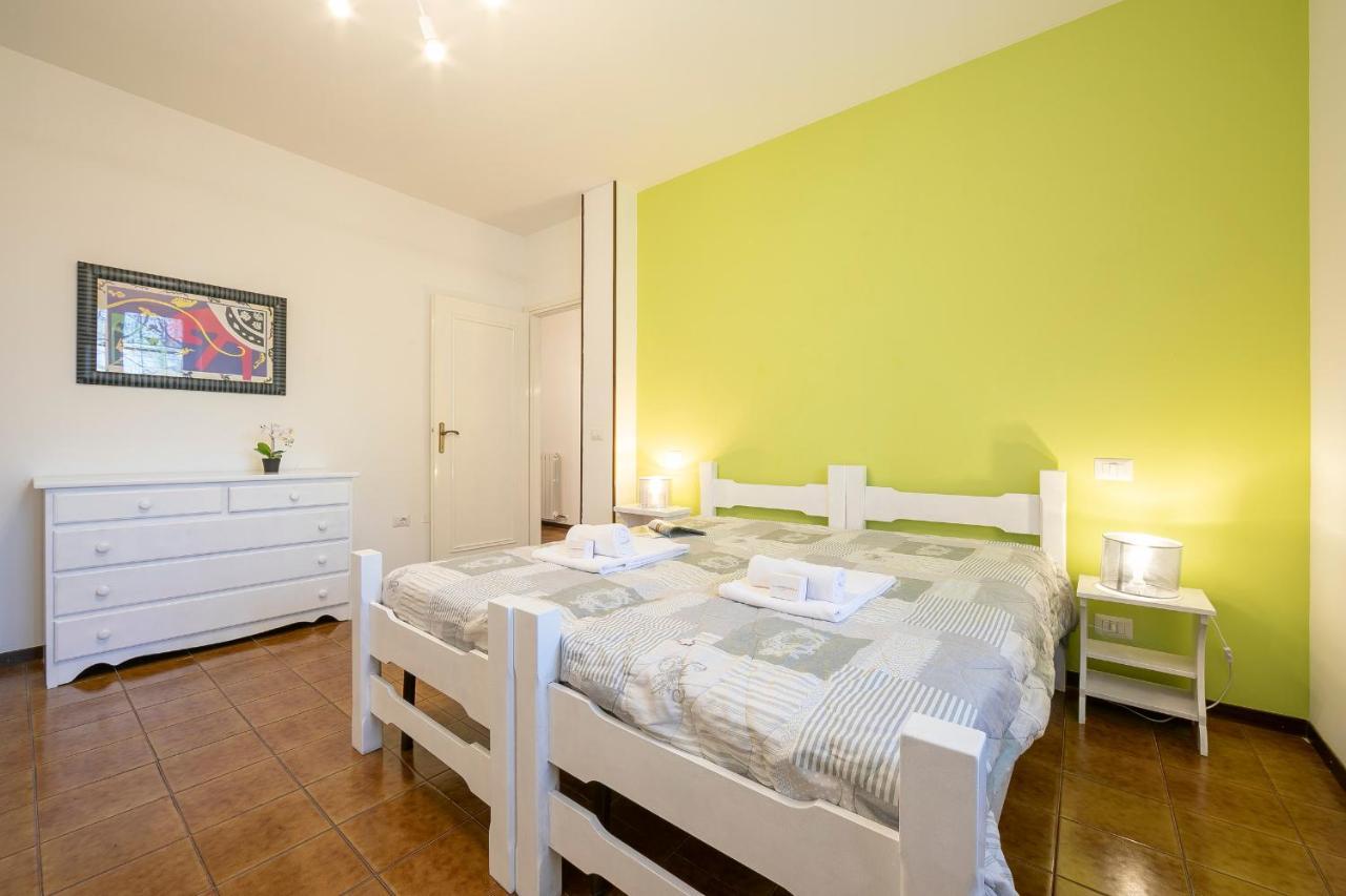 Villa Fiorita Apartments - Happy Rentals ซีร์มิโอเน ภายนอก รูปภาพ