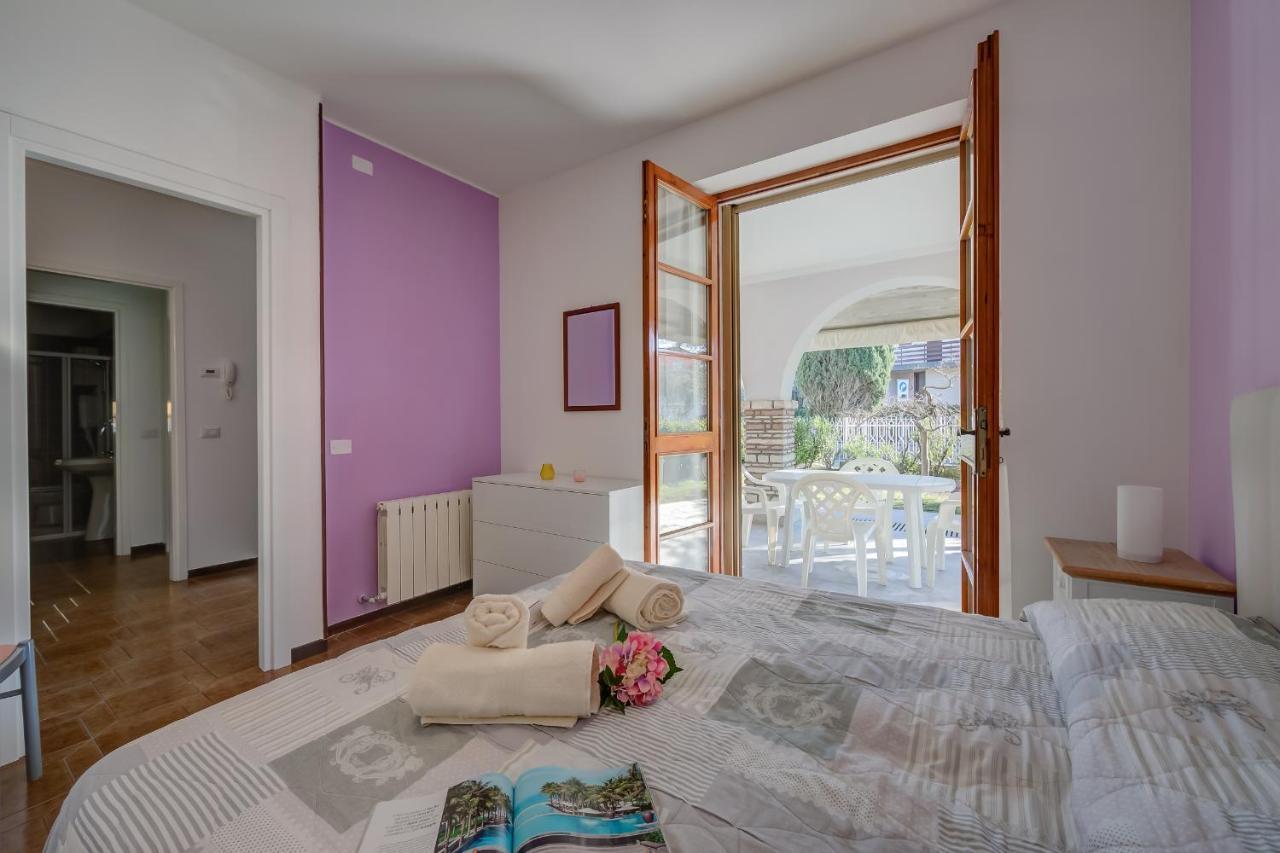 Villa Fiorita Apartments - Happy Rentals ซีร์มิโอเน ภายนอก รูปภาพ